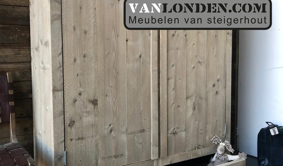 De grote lenteschoonmaak: zo maak je je steigerhouten meubels schoon